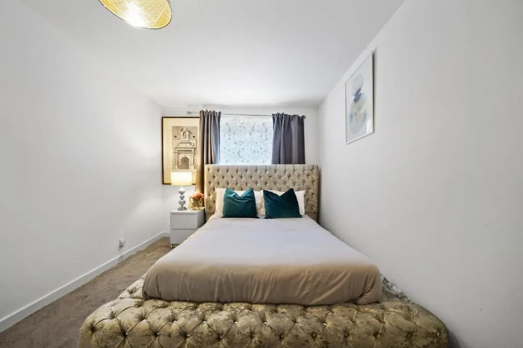 1 Bed Apartment In London Bridge Tower Bridge Free Parking - Perfect For Long Stay